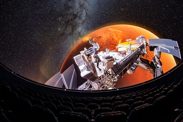 Planetarium Dark Side of the Moon - Space station